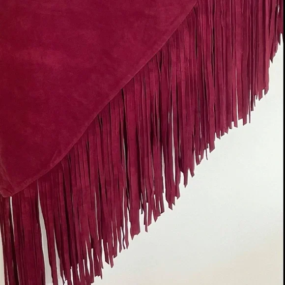 INTERMIX Burgundy Suede Fringe Skirt (Size XSmall) Perfect Condition